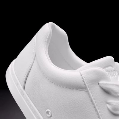 Fuego Low-Top Dance Sneaker