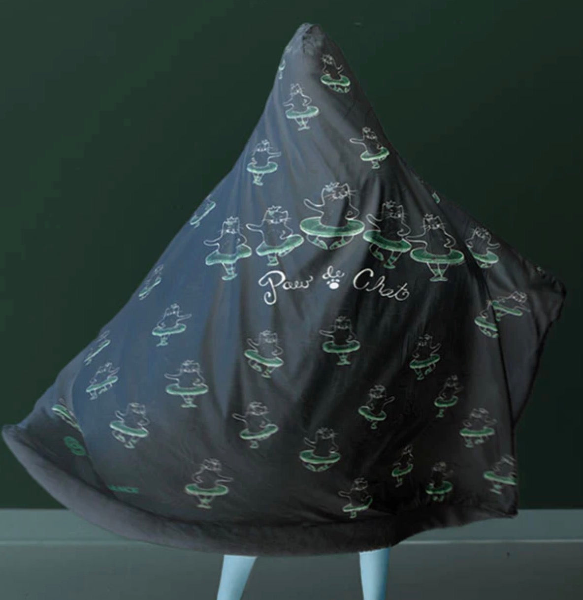 Covet Dance Paw de Chat Hooded Fuzzy Blanket