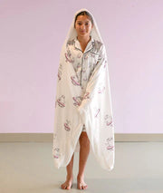 Covet Dance Paw de Chat Hooded Fuzzy Blanket